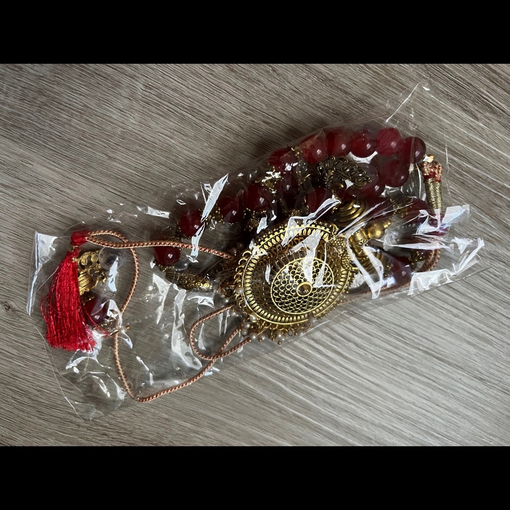 Women necklace